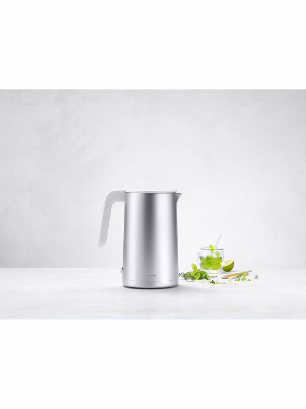 Enfinigy Electric Kettle - Image 3