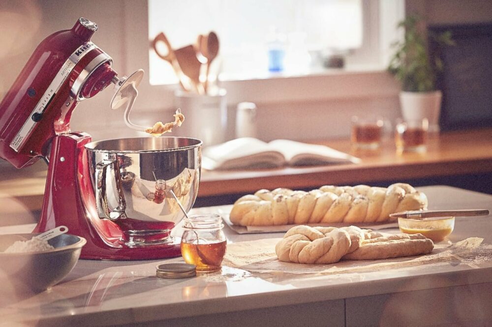 New Uesrs Sale --- Artisan Series 5 Quart Tilt Head Stand Mixer with Pouring Shield - Image 75