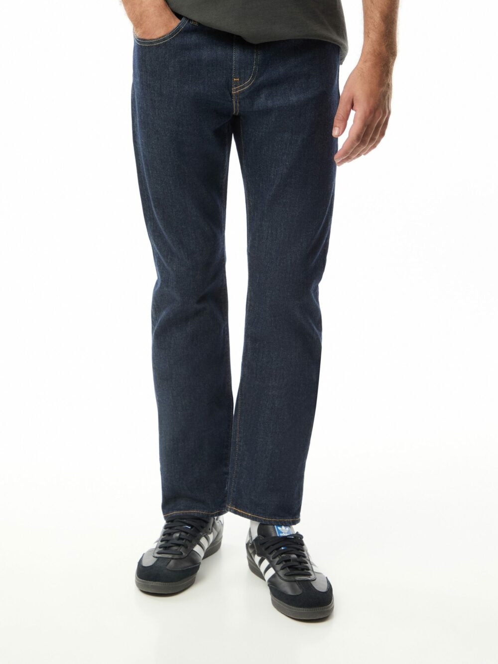 502 Regular Taper Fit Jeans - Image 4