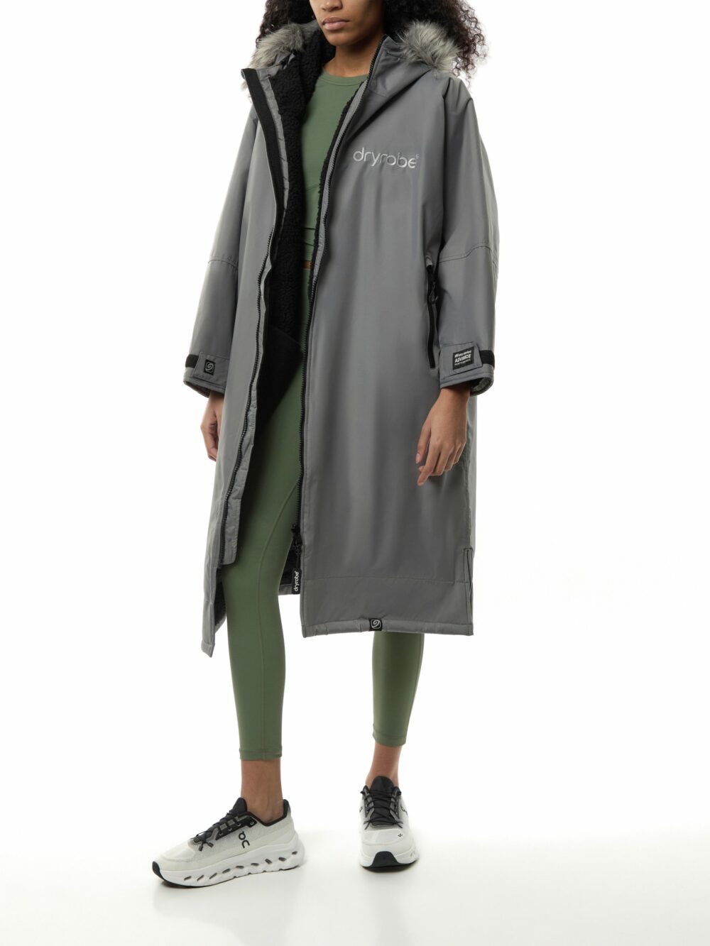 Dryrobe Advance Long Sleeve Alpine - Image 2